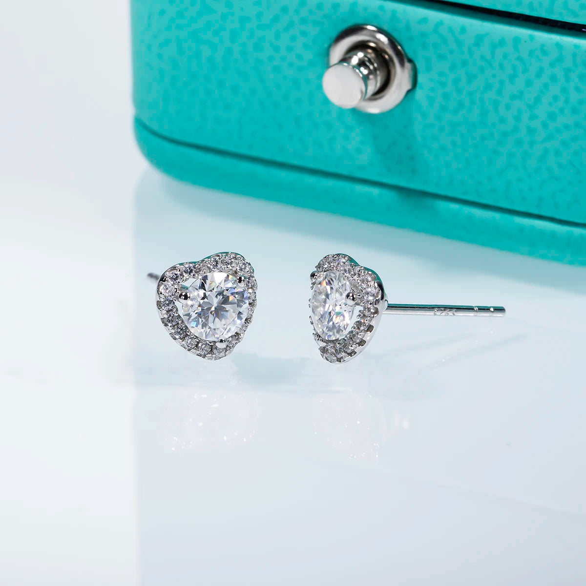 1cttw D Color Moissanite Diamond 925 Sterling Earring